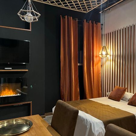 Chic10 Luxury Gran Via Lejlighed Madrid Eksteriør billede