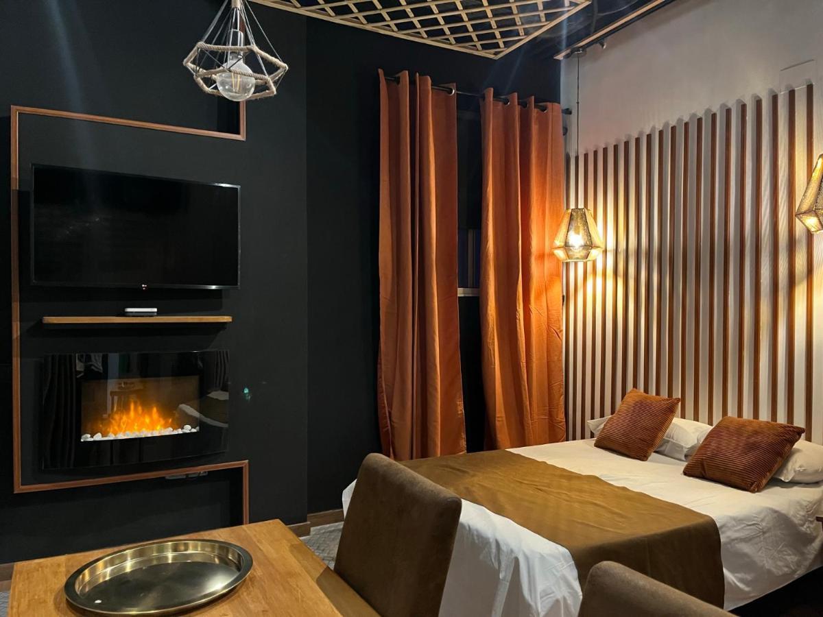 Chic10 Luxury Gran Via Lejlighed Madrid Eksteriør billede